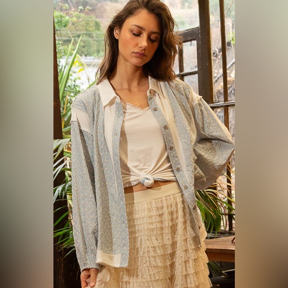 New 🔥POL oversized long sleeve - Picture 3 of 10